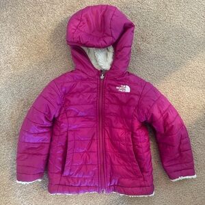 The North Face toddler 2T mossbud jacket. Reversible